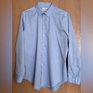 Calvin Klein Men's Blue Non Iron Slim Fit Cotton Button Up Dress Shirt